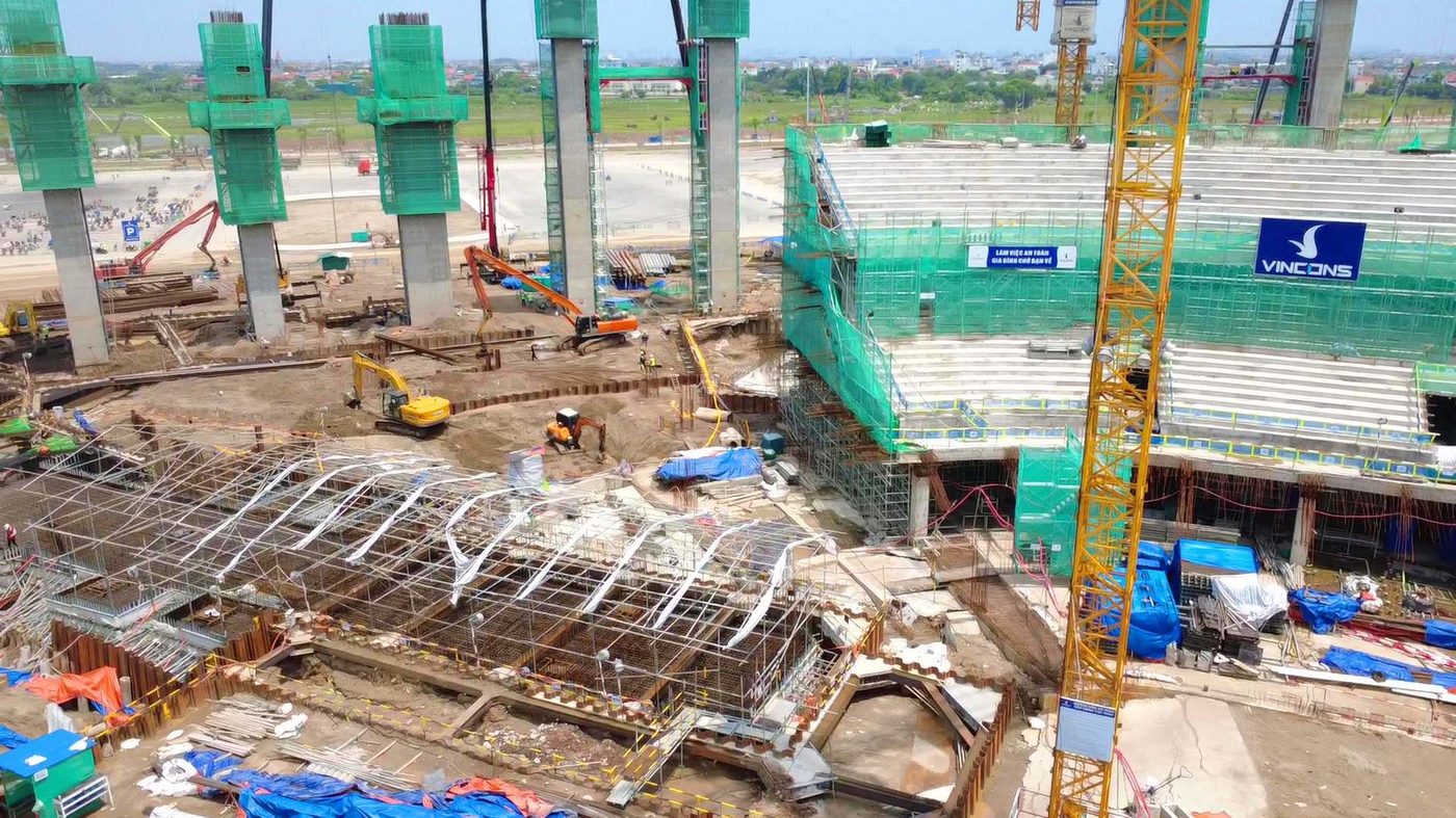 Tháng 8/2026: bốn khán đài đồng loạt vươn cao